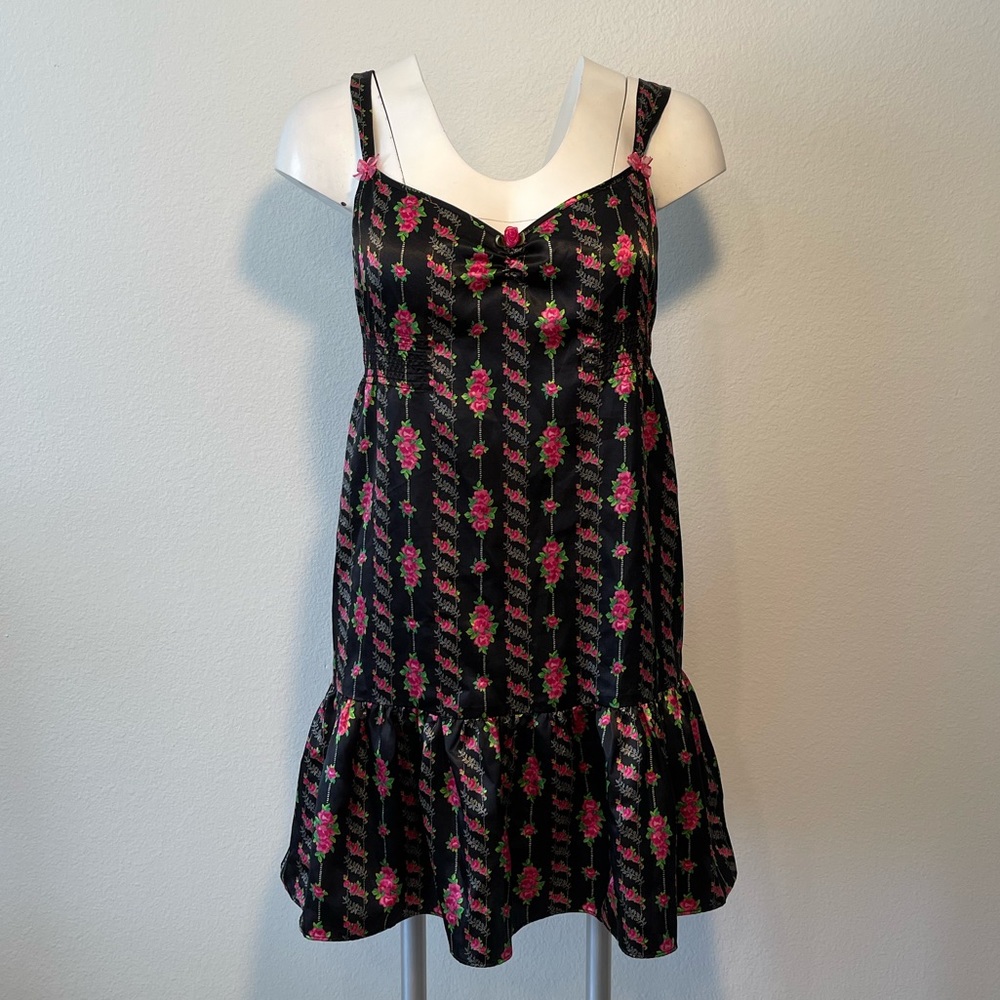 Betsey Johnson Slip